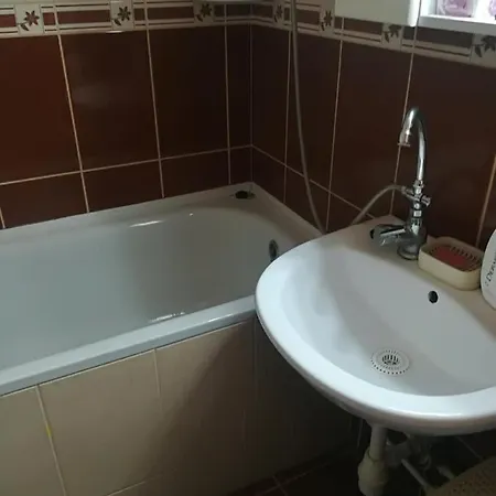 Lägenhet Sza-ni Apartman
